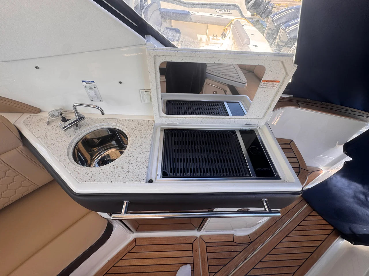 2019 Sea Ray 320 SUNDANCER 32.0 feet, Norwalk, Connecticut #14