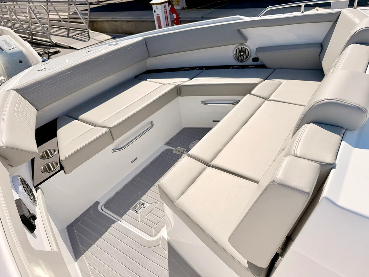 2026 Cruisers Yachts 34 GLS Outboard 34.0 feet, St Petersburg, FL #69