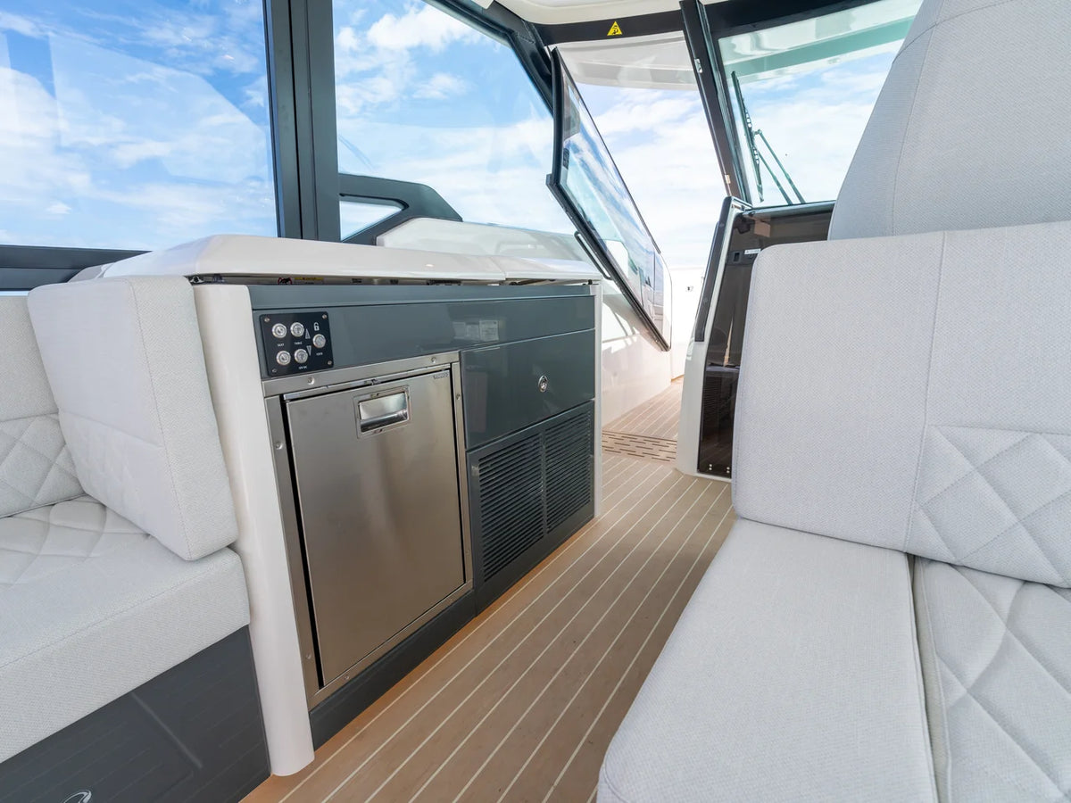 2027 Saxdor 400 GTC 40.0 feet, Wrightsville Beach, North Carolina #30