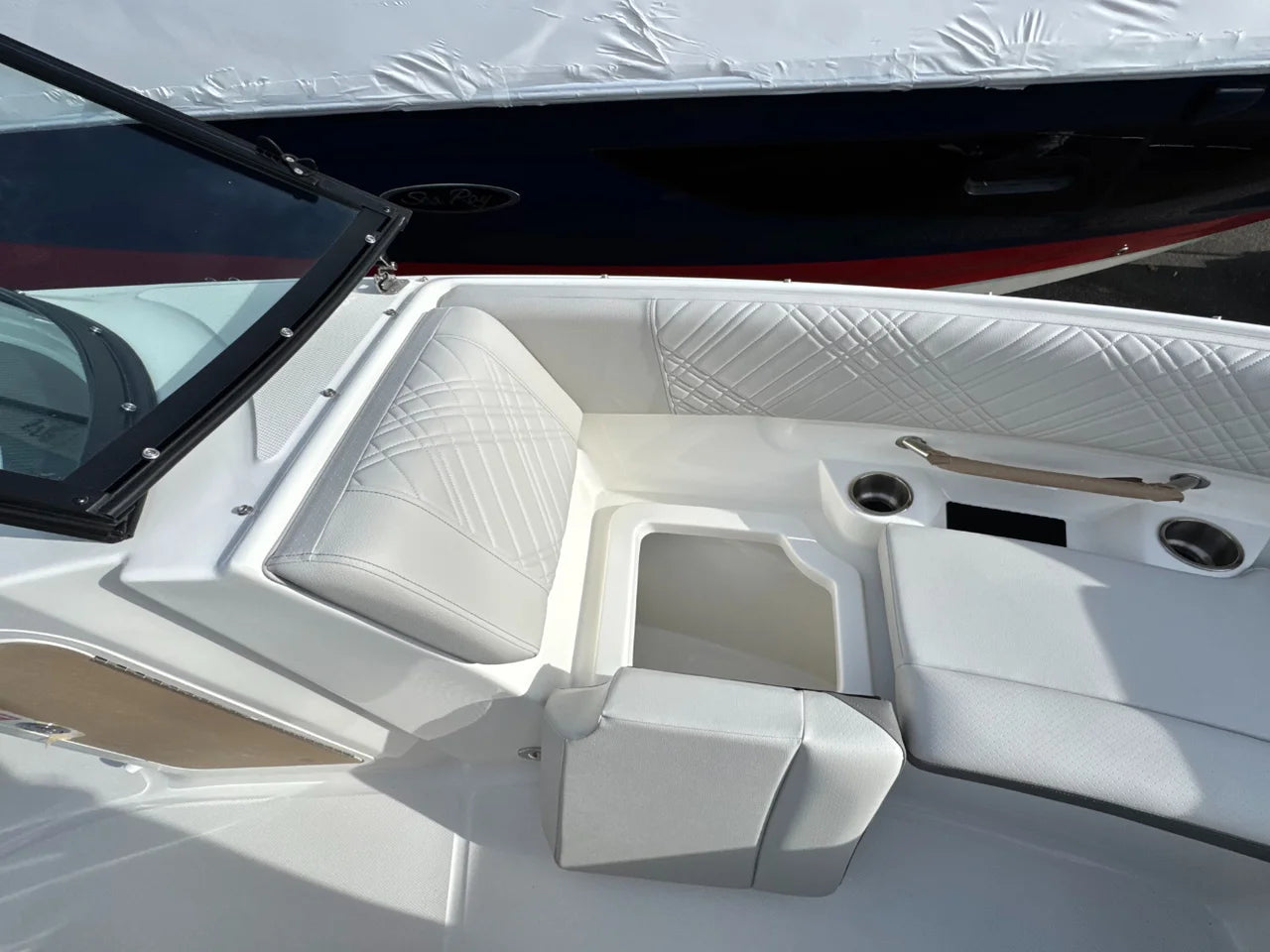 2026 Sea Ray SDX 230 Outboard 23.0 feet, Huntington, NY #41