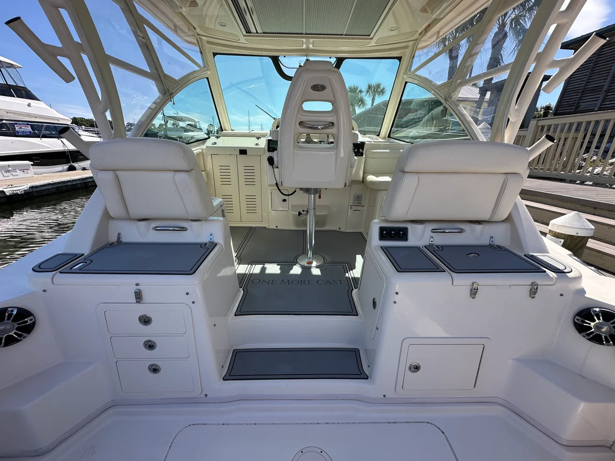2020 Grady-White 330 EXPRESS 33.0 feet, Pensacola, Florida #18