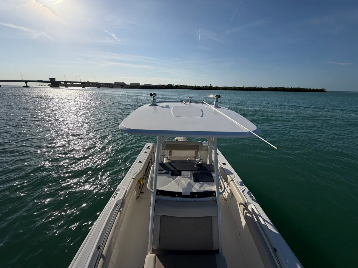 2021 Boston Whaler 230 OUTRAGE 23.0 feet, Sarasota, FL #7