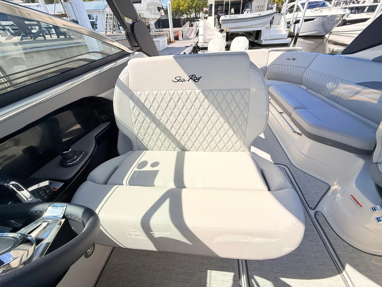 2026 Sea Ray SLX 280 Outboard 28.0 feet, St Petersburg, FL #48