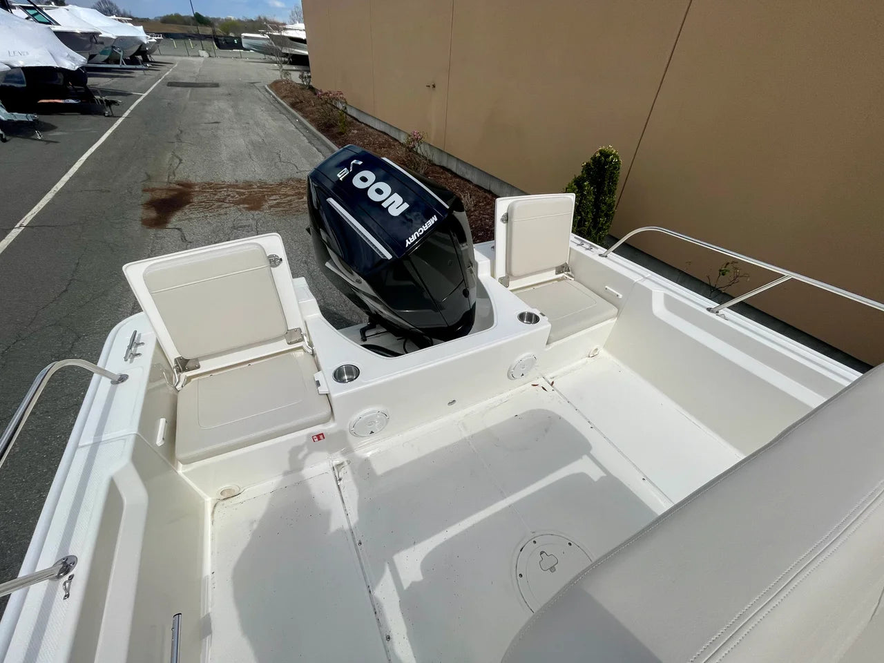 2026 Boston Whaler 210 Montauk 21.0 feet, Danvers, Massachusetts #5