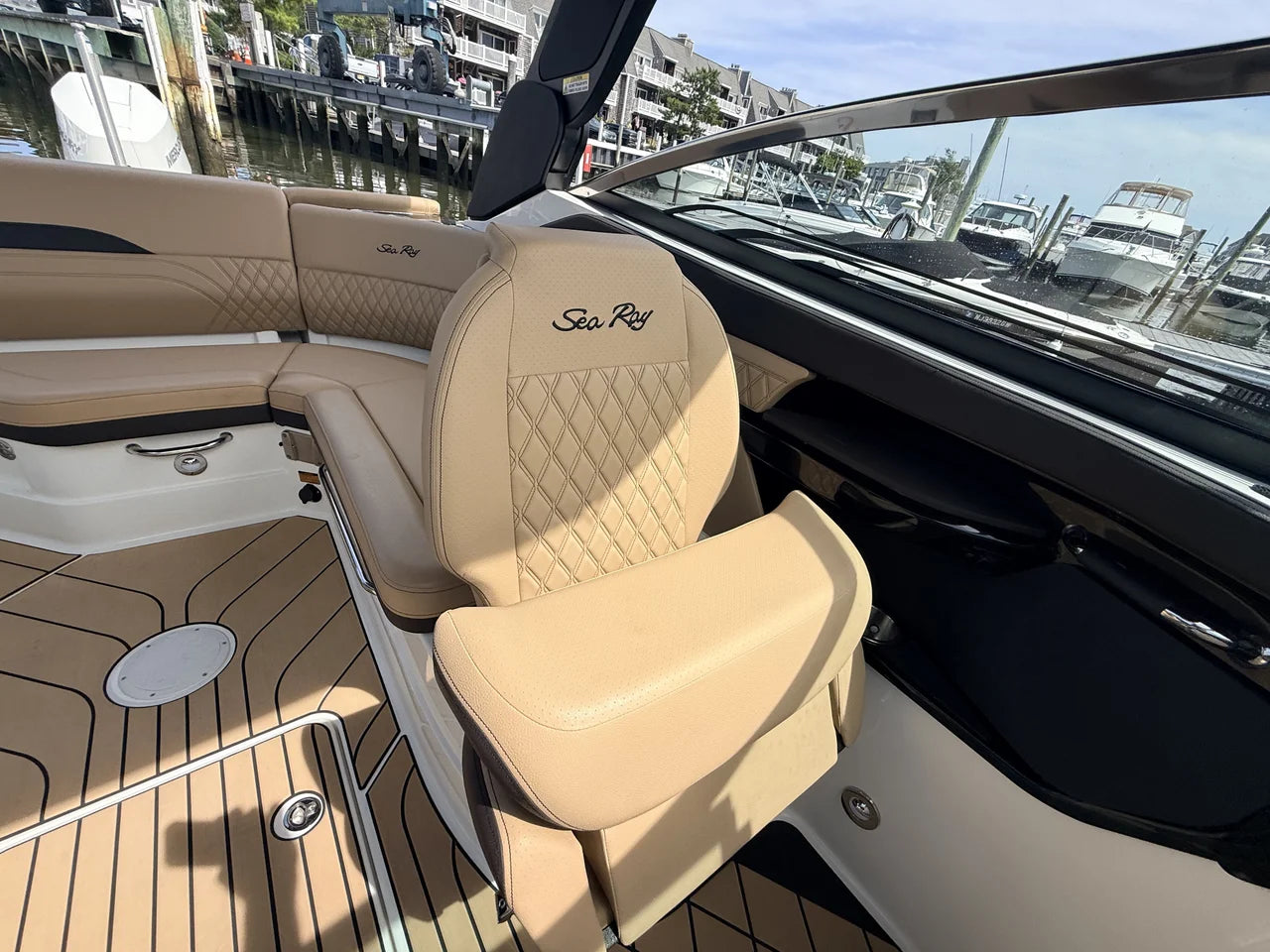 2027 Sea Ray SLX 260 Outboard 26.0 feet, Somers Point, New Jersey #19