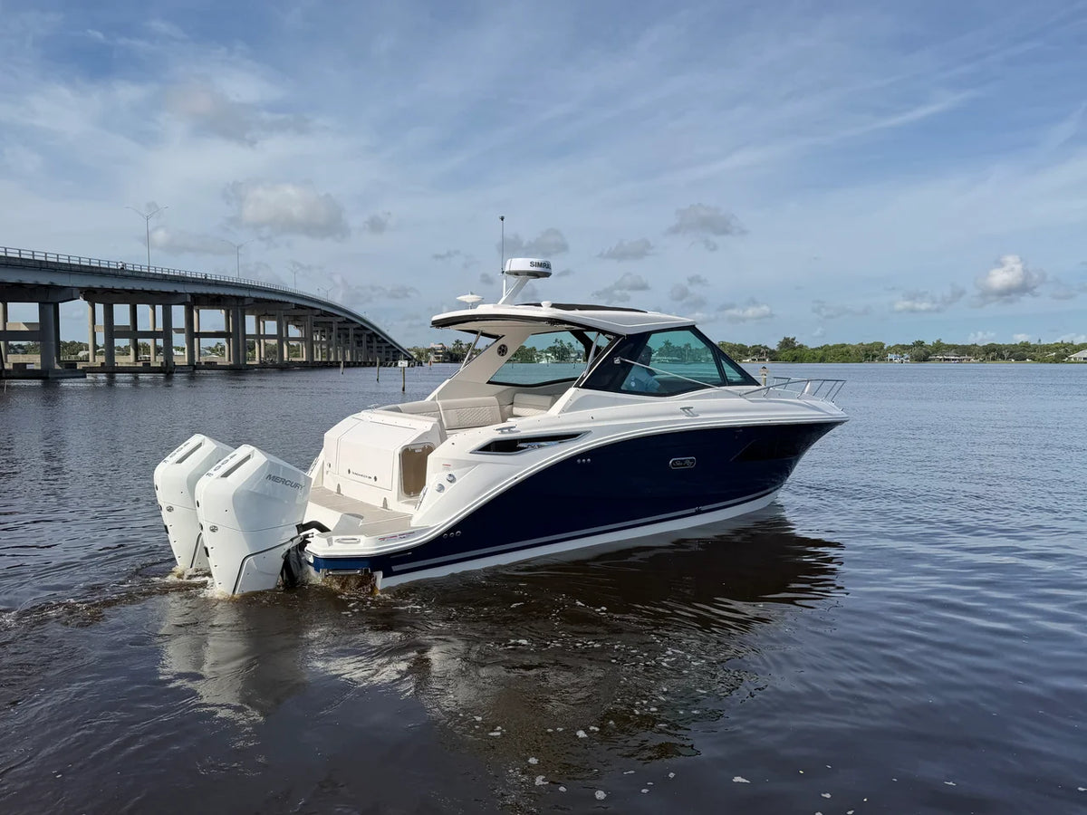 2027 Sea Ray Sundancer 320 Outboard 32.0 feet, Stuart, Florida #10