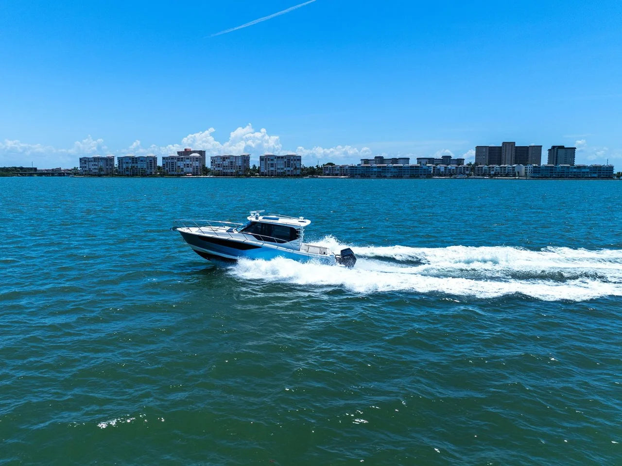 2025 Boston Whaler 405 CONQUEST 41.0 feet, St Petersburg, FL #13