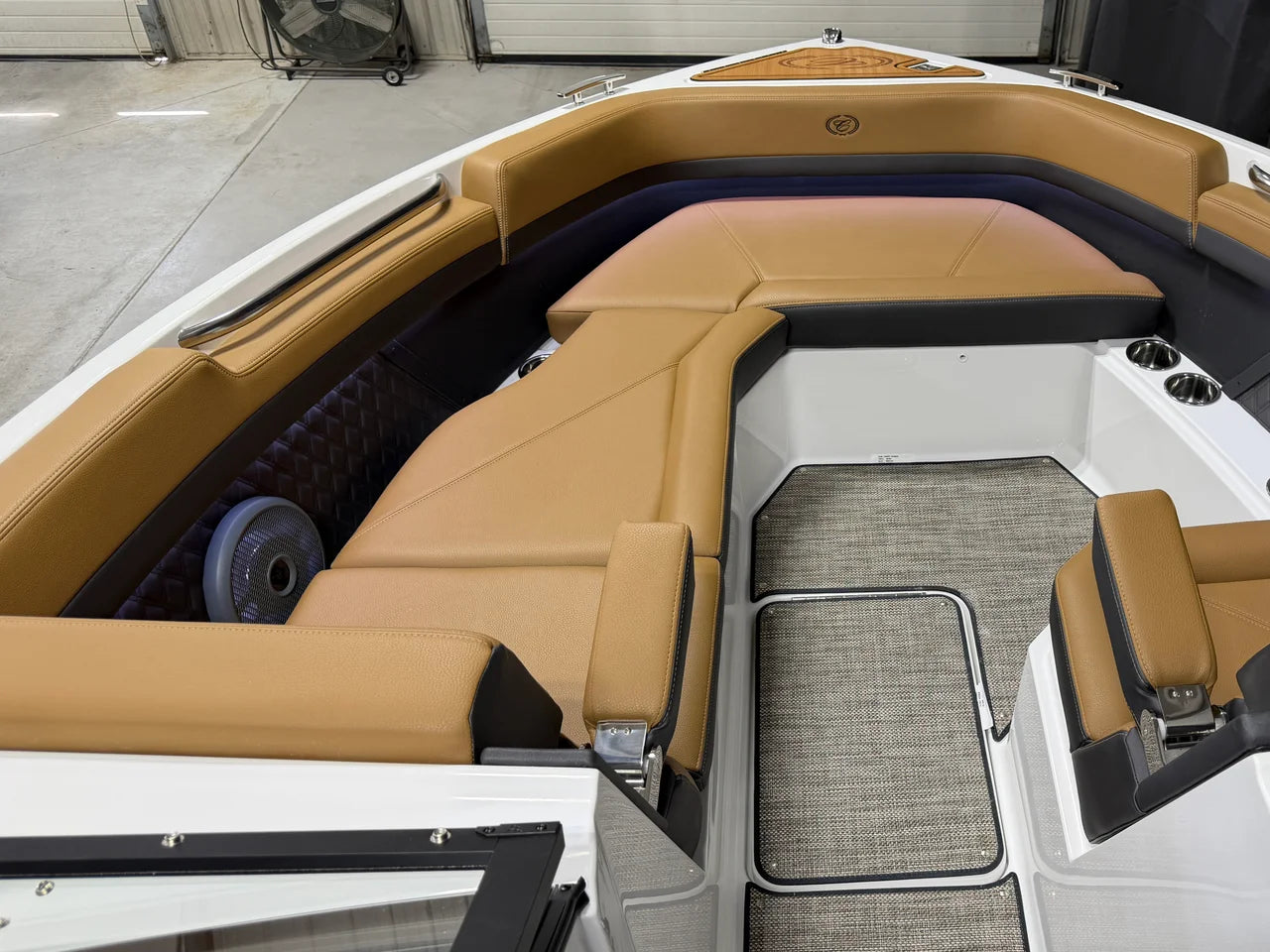 2027 Cobalt R8 28.0 feet, Crosslake, Minnesota #90