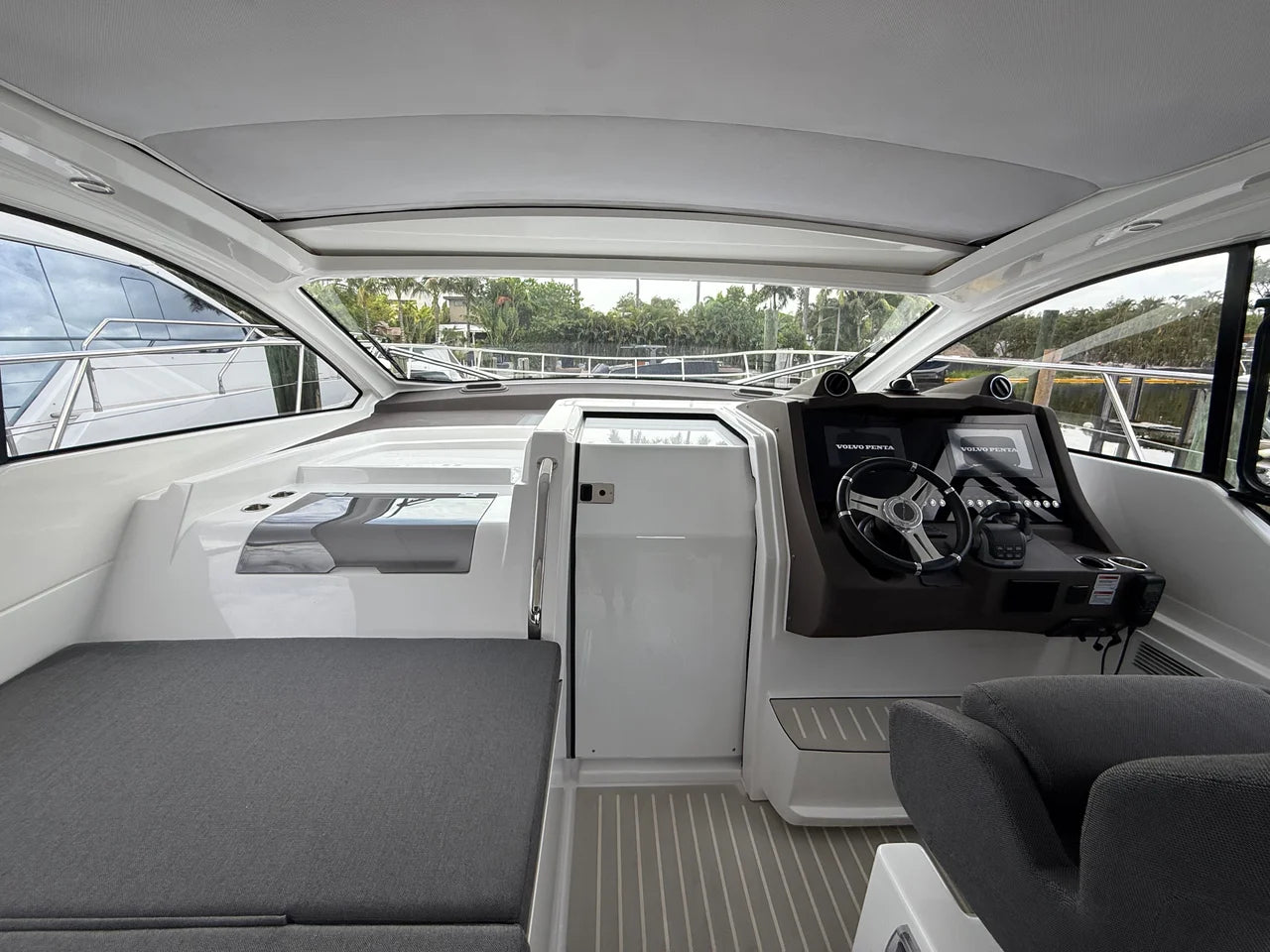 2022 Azimut Atlantis 45 45.0 feet, Miami, FL #5