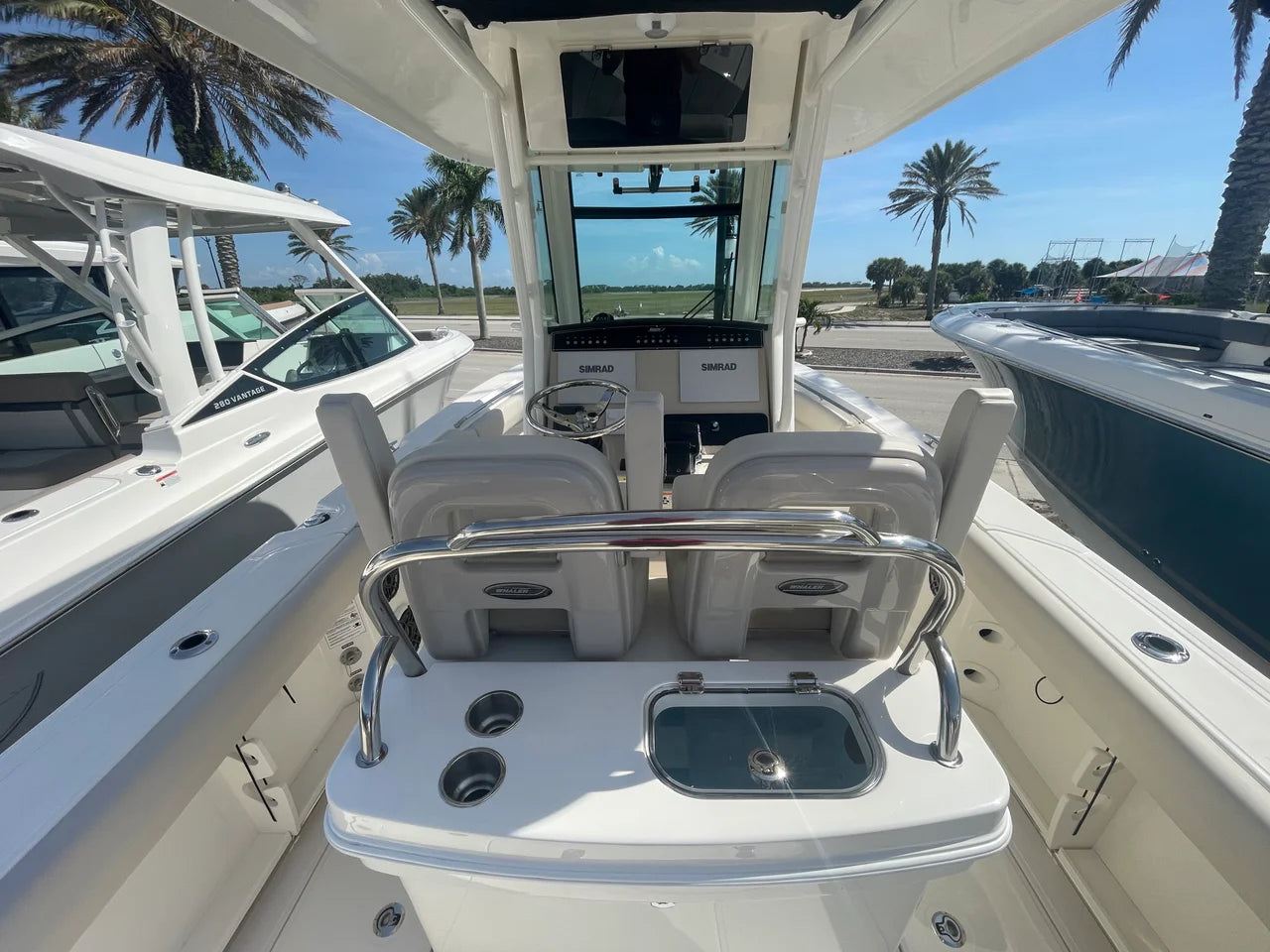 2026 Boston Whaler 250 Outrage 25.0 feet, Venice, Florida #12