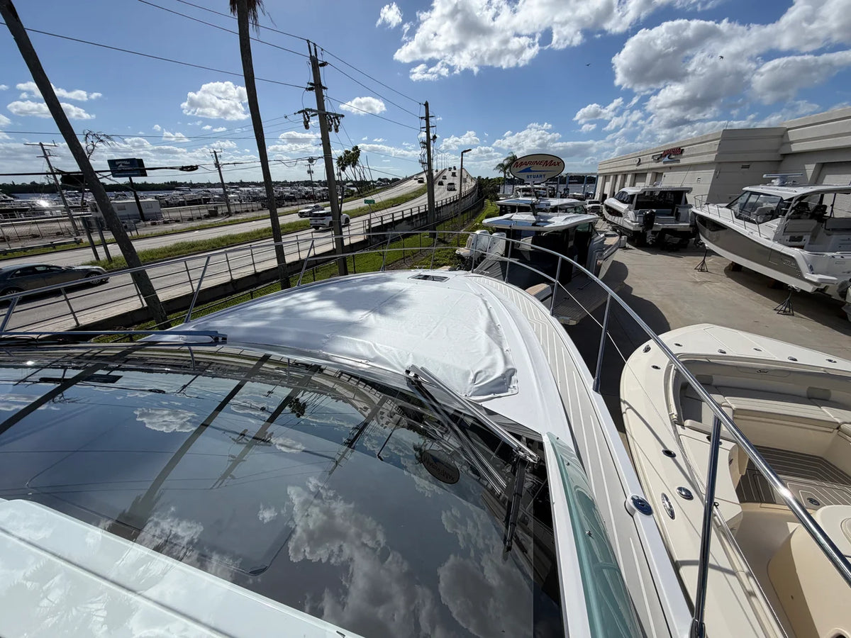 2027 Azimut A45 45.0 feet, Stuart, Florida #71