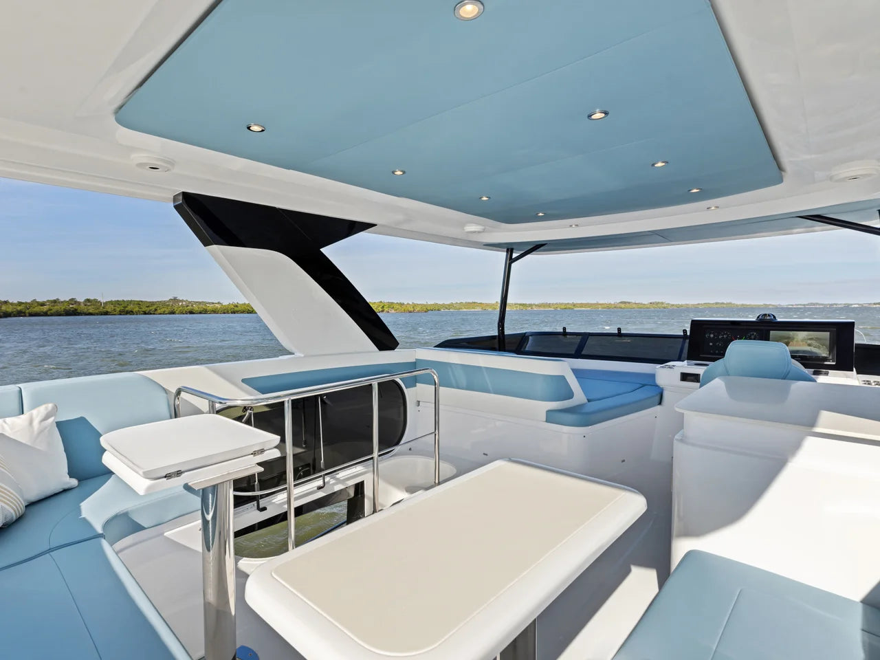 2027 Cruisers Yachts 50 FLY 50.0 feet, Quincy, MA #40