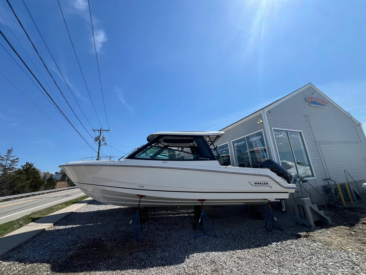 2026 Boston Whaler 330 Vantage 33.0 feet, Westbrook, Connecticut #42