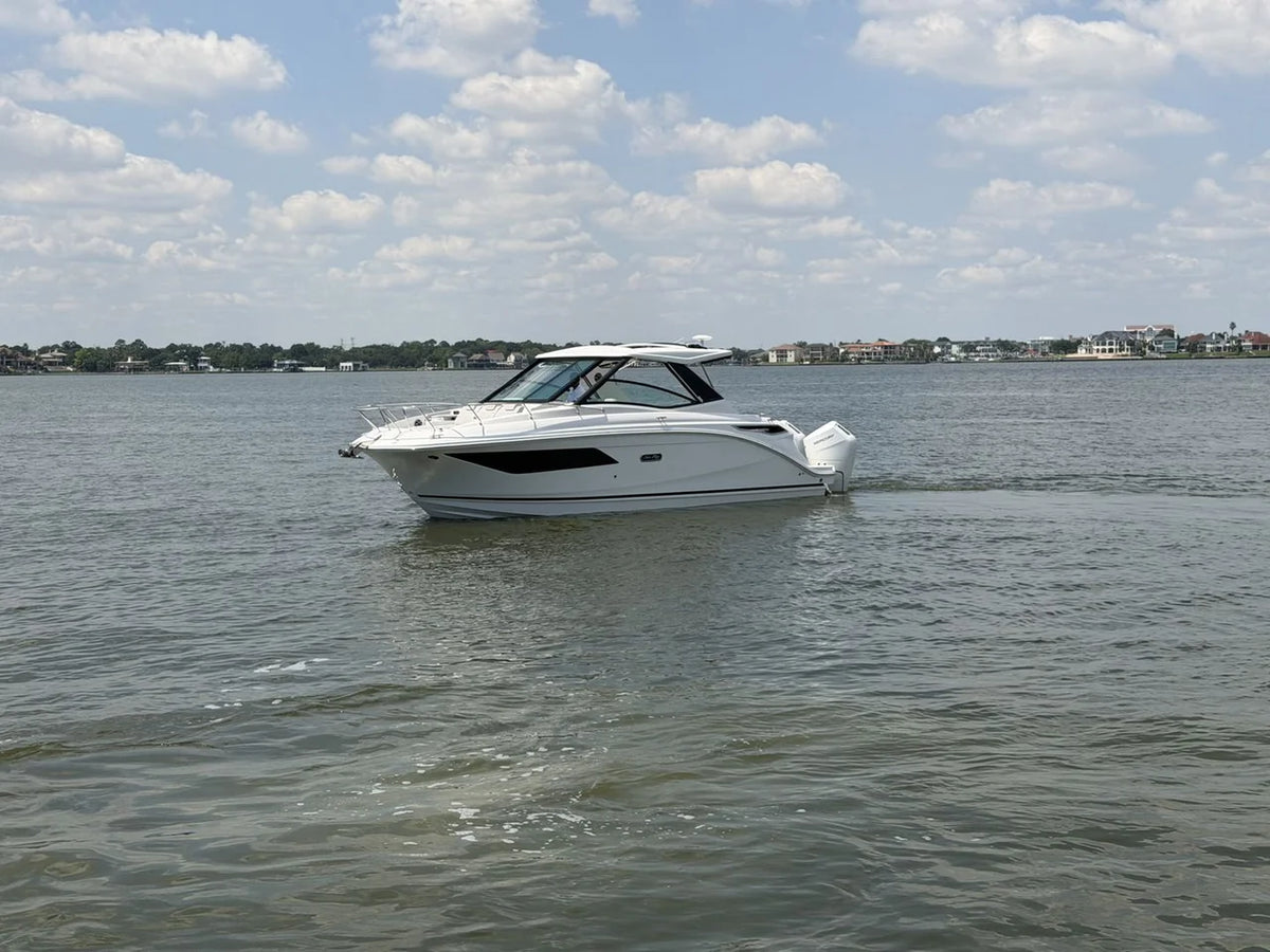 2026 Sea Ray Sundancer 320 Outboard 32.0 feet, Seabrook, TX #9