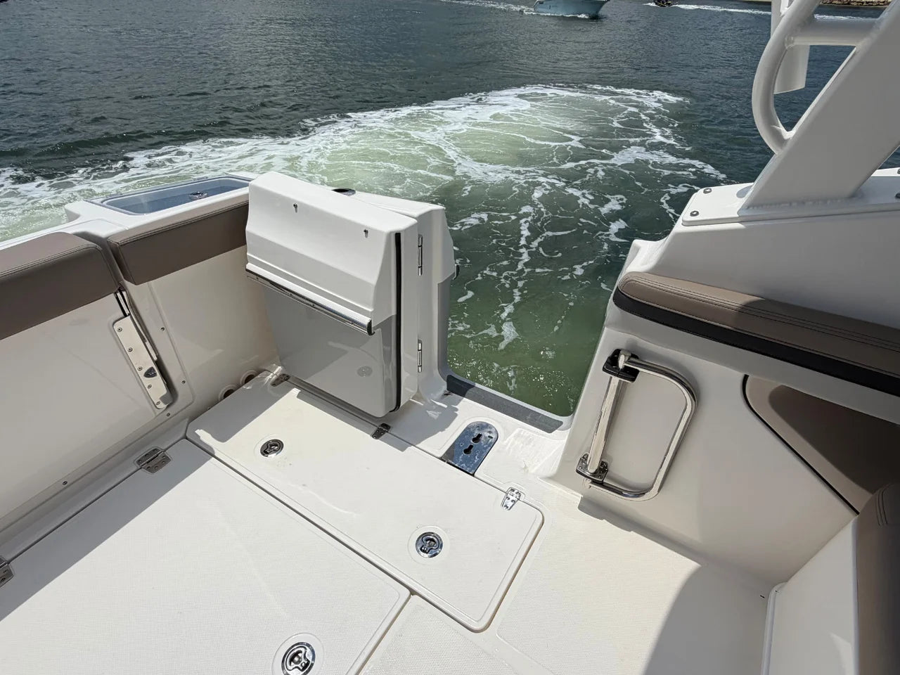 2026 Boston Whaler 280 Vantage 28.0 feet, Jupiter, Florida #14