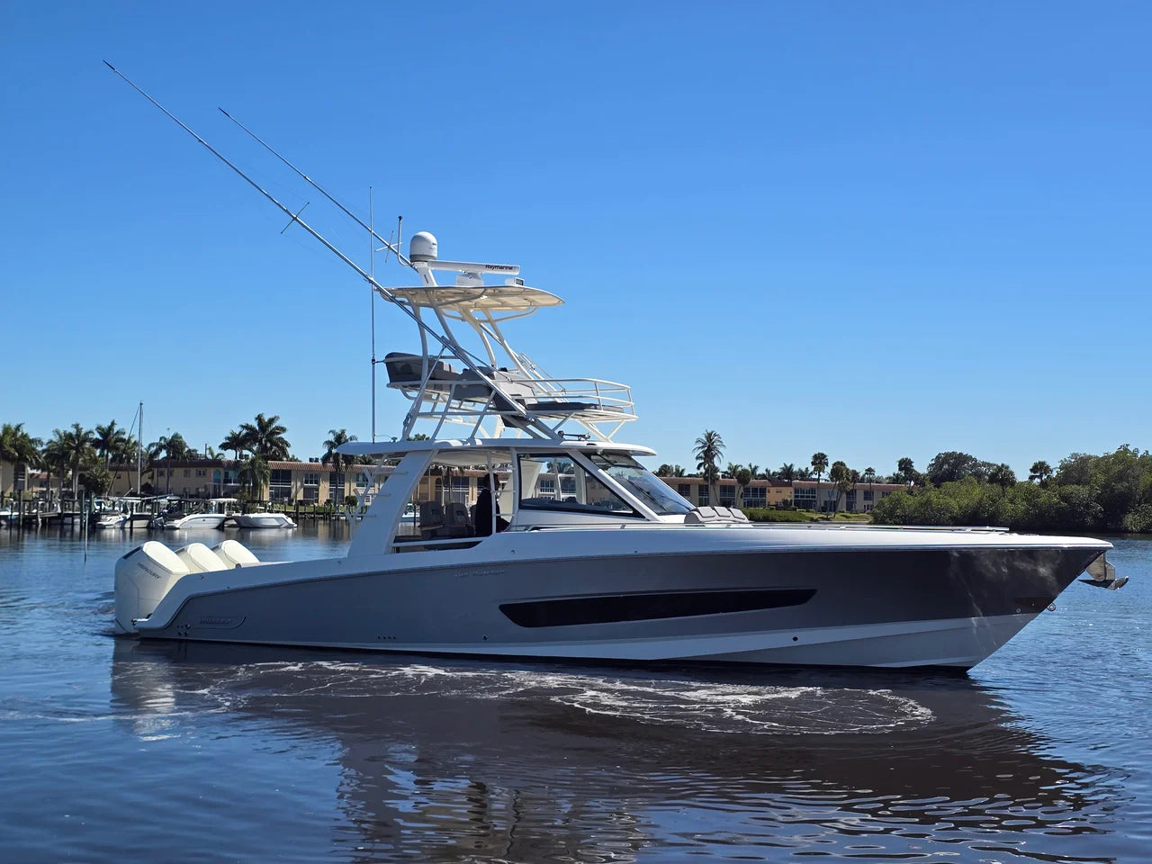 2023 Boston Whaler 420 OUTRAGE 42.0 feet, Stuart, Florida #35