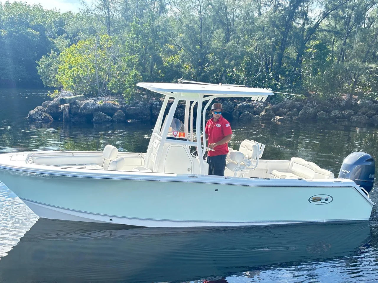2016 Sea Hunt ULTRA 225 22.0 feet, Key Largo, FL #1