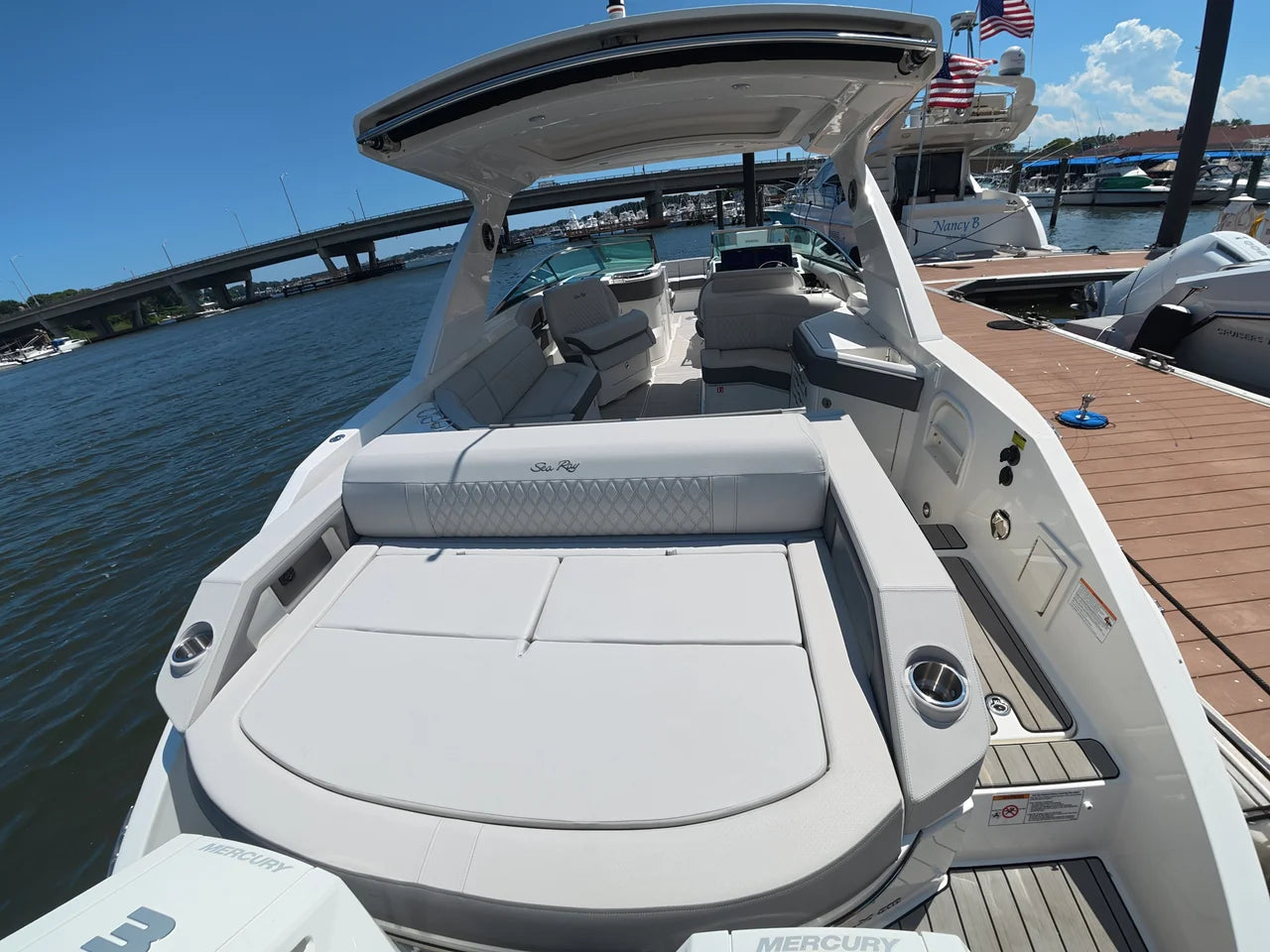 2027 Sea Ray SLX 310 Outboard 31.0 feet, Brick Township, New Jersey #3