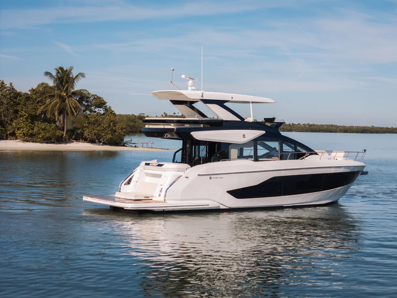 2026 Cruisers Yachts 57 FLY 57.0 feet, Jupiter, Florida #69