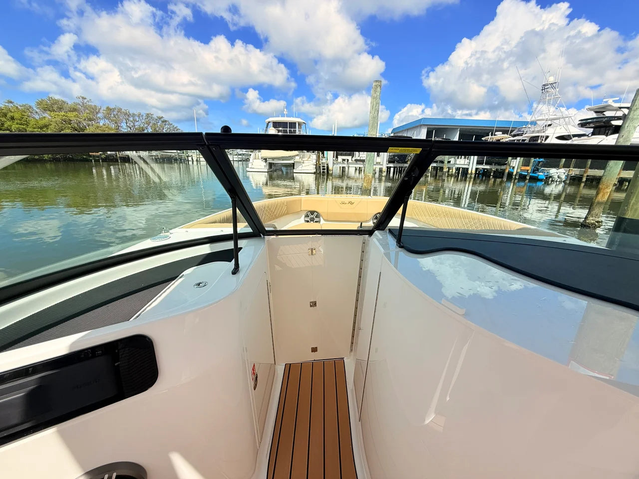 2027 Sea Ray SDX 230 Outboard 23.0 feet, St Petersburg, FL #50