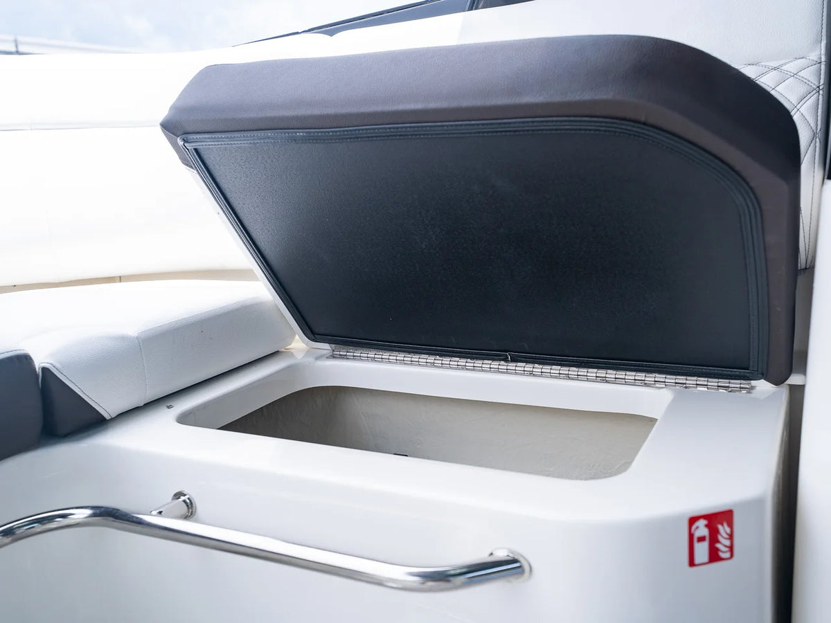 2026 Sea Ray Sundancer 370 Outboard 37.0 feet, Clearwater, Florida #81