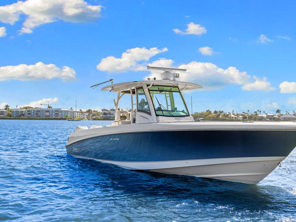 2014 Boston Whaler 350 OUTRAGE 35.0 feet, Naples, Florida #3