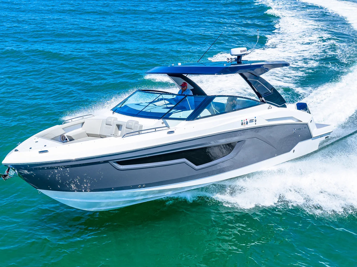 2027 Cruisers Yachts 34 GLS Outboard 34.0 feet, Venice, Florida #21