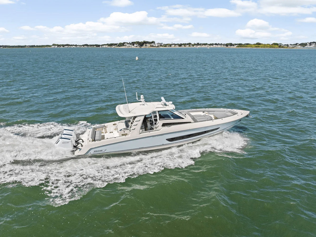 2026 Boston Whaler 420 Outrage 42.0 feet, Quincy, MA #2