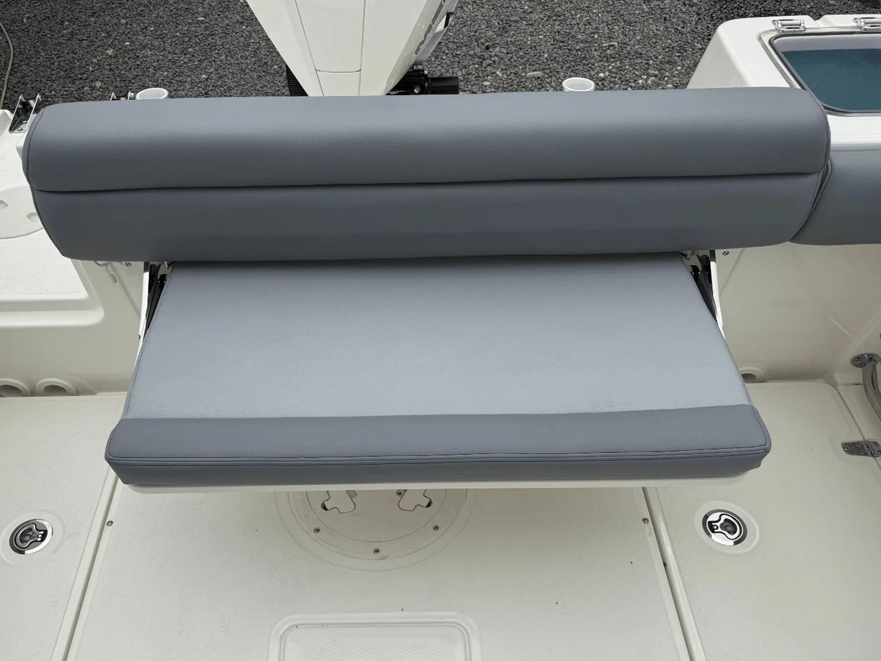 2026 Boston Whaler 230 Outrage 23.0 feet, Huntington, NY #11