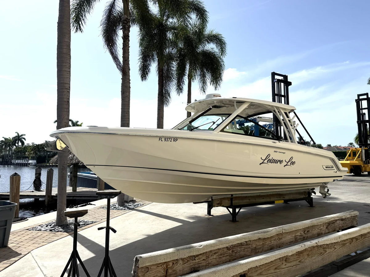 2018 Boston Whaler 320 VANTAGE 32.0 feet, Pompano Beach, Florida #5