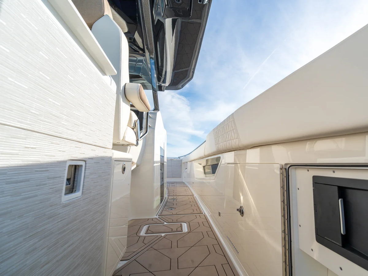 2027 Ducari 37 XIV 37.0 feet, Wrightsville Beach, North Carolina #31