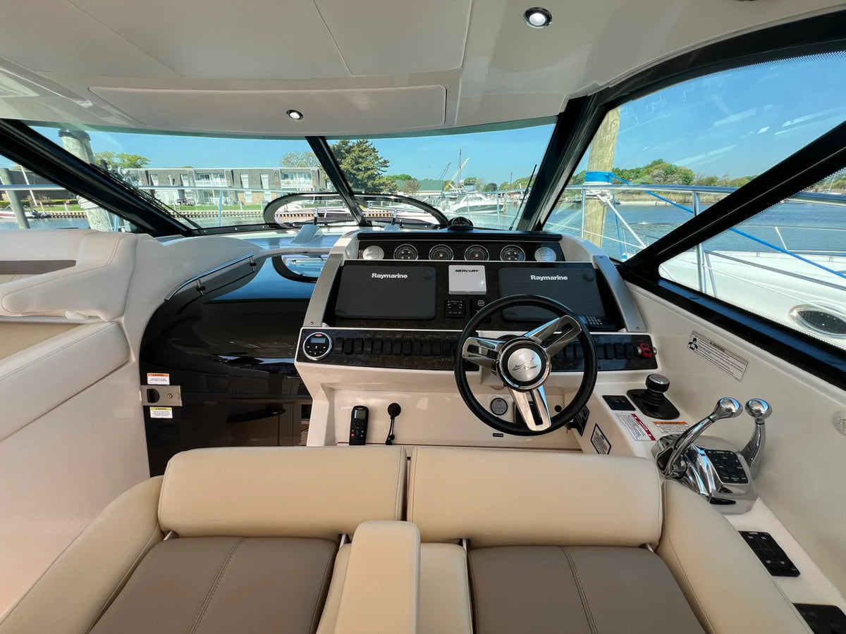 2015 Sea Ray 410 Sundancer 41.0 feet, Huntington, NY #26