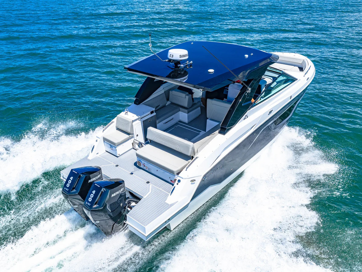 2027 Cruisers Yachts 34 GLS Outboard 34.0 feet, Venice, Florida #18
