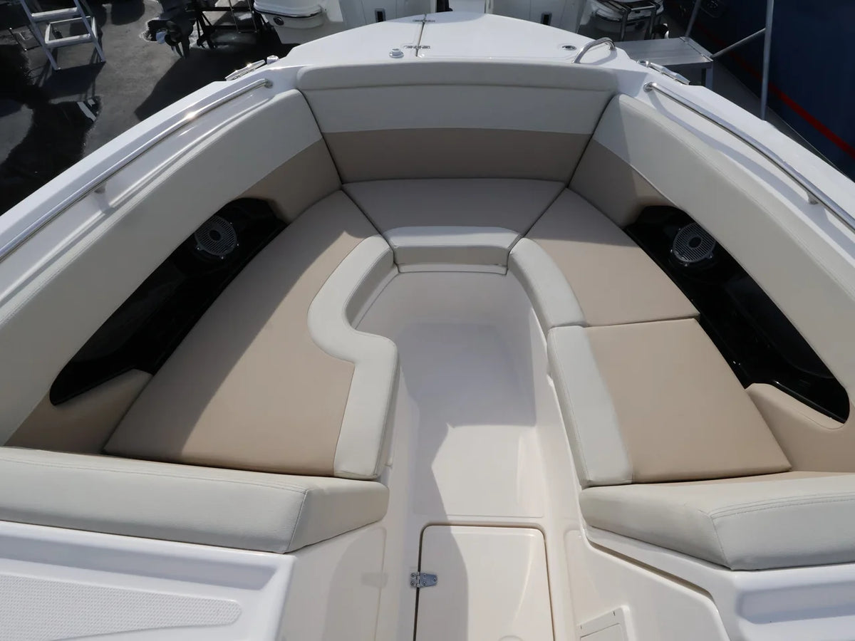 2027 Boston Whaler 240 Vantage 24.0 feet, Naples, Florida #32