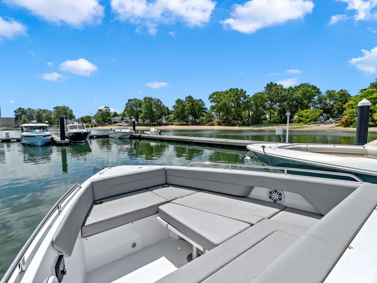 2026 Cruisers Yachts 38 VTR 38.0 feet, Quincy, MA #32
