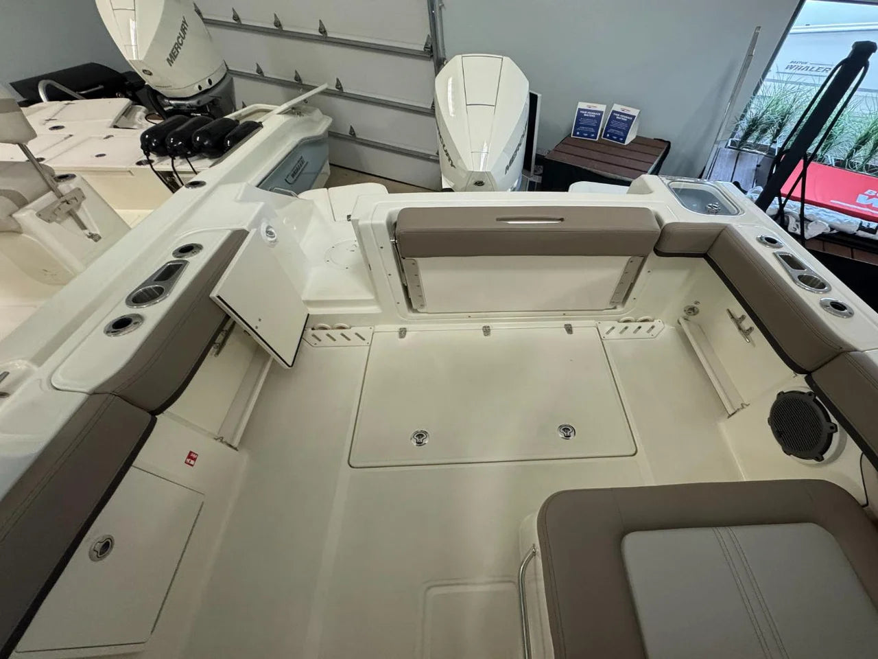 2026 Boston Whaler 240 Vantage 24.0 feet, Dennis, New Jersey #9