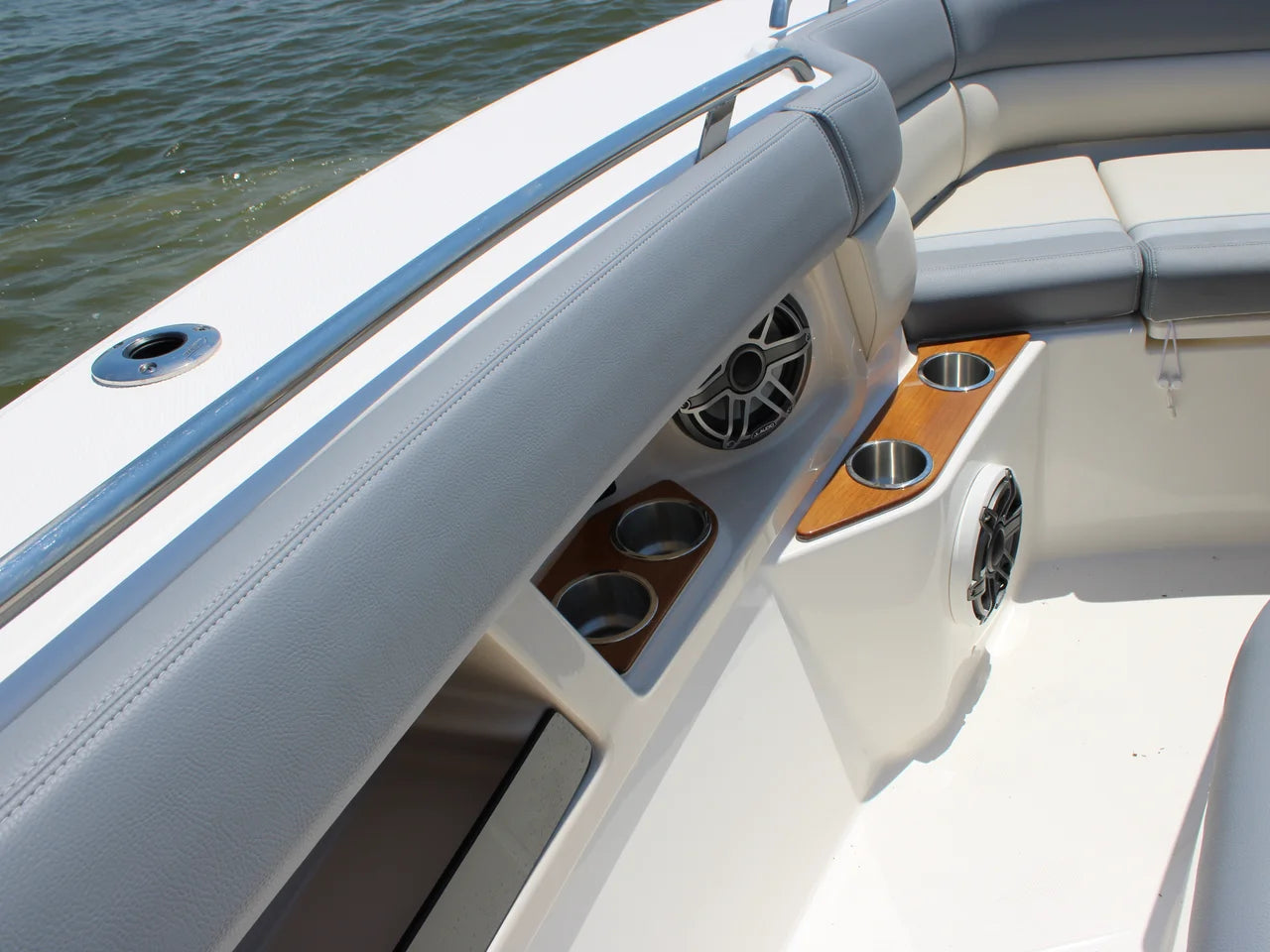 2026 Boston Whaler 350 Realm 35.0 feet, Seabrook, TX #14