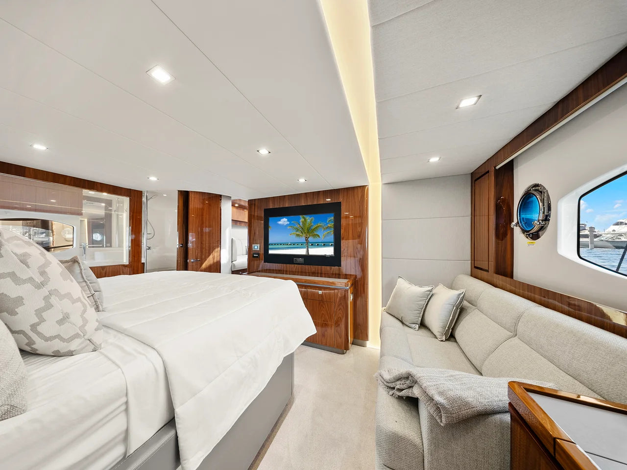 2024 Riviera 6000 SPORT YACHT 63.0 feet, Coconut Grove23, FL #95