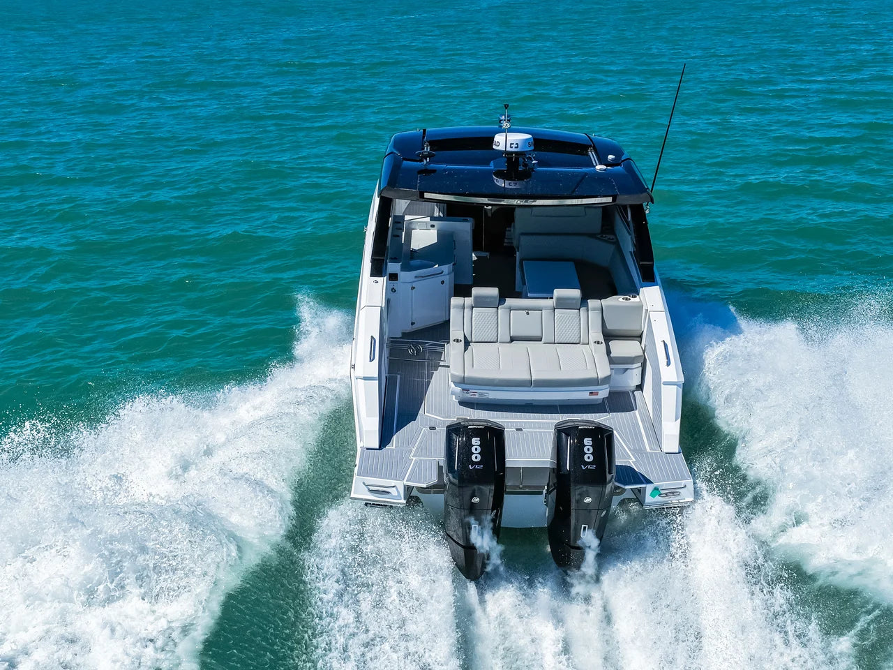 2026 Cruisers Yachts 42 GLS Outboard 42.0 feet, Sarasota, FL #39