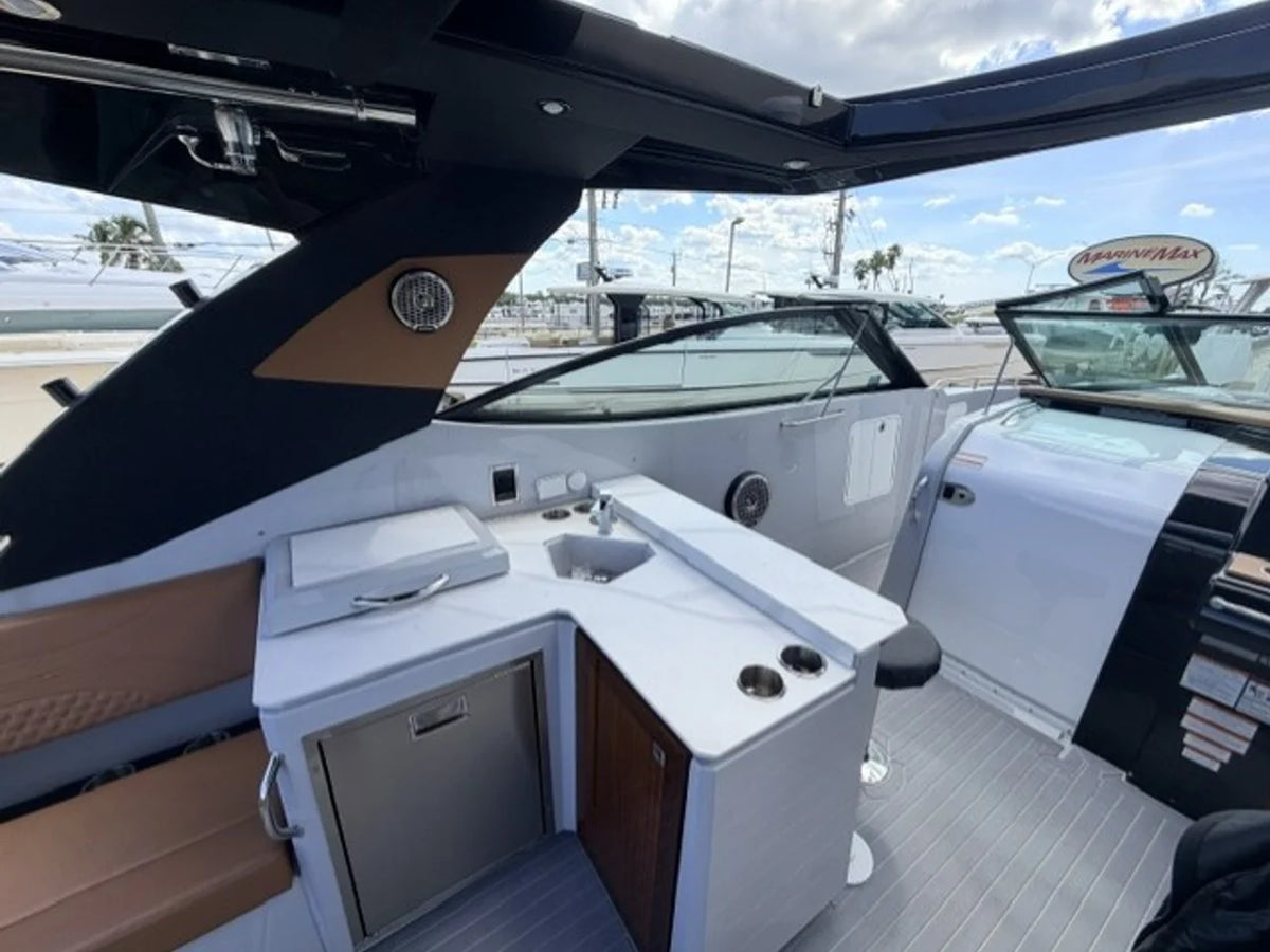 2024 Cruisers Yachts 38 GLS OB 38.0 feet, Stuart, Florida #5