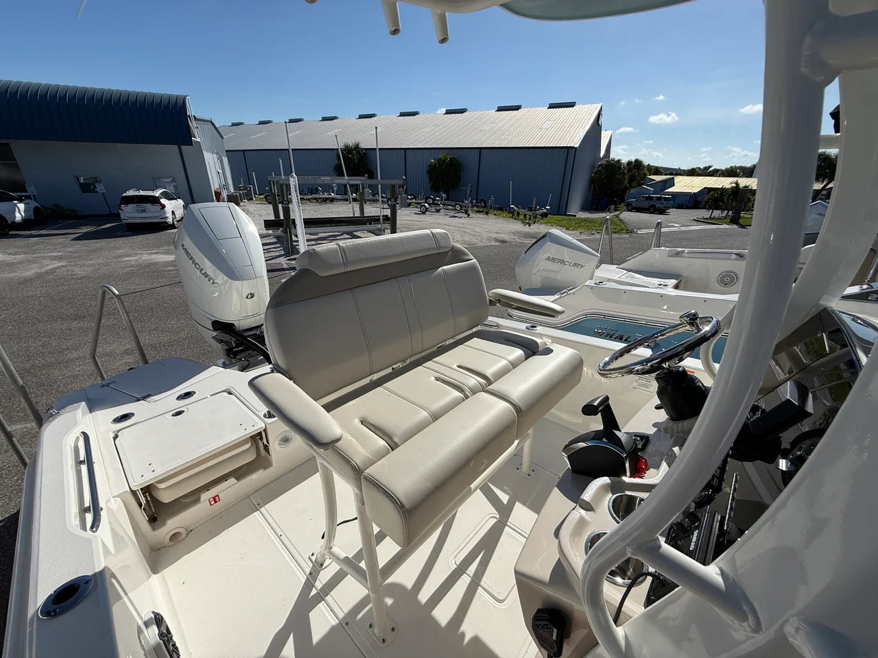 2027 Boston Whaler 250 Dauntless 25.0 feet, Venice, Florida #17
