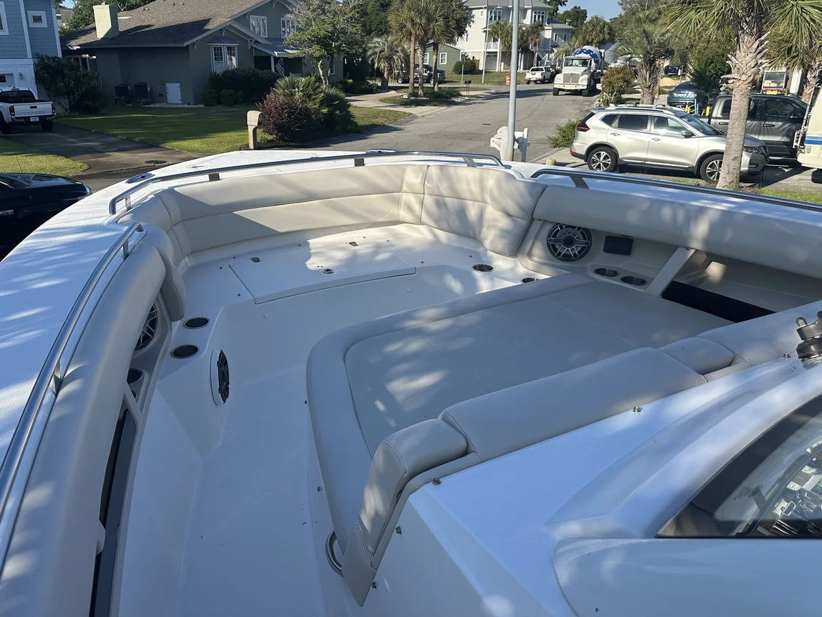 2021 Boston Whaler 350 REALM 35.0 feet, Wilmington, NC #10