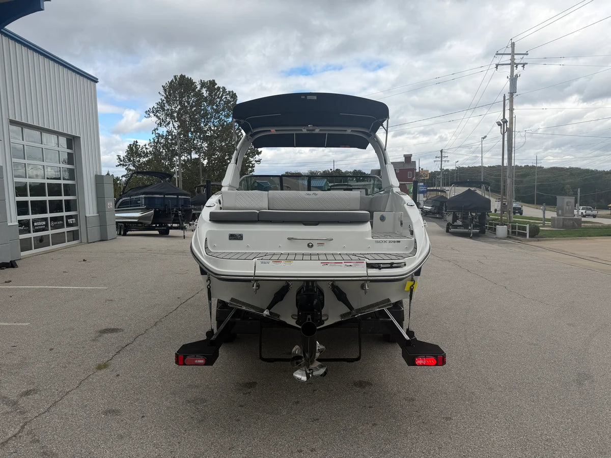 2027 Sea Ray SDX 270 Surf 27.0 feet, Lake Ozark, MO #3