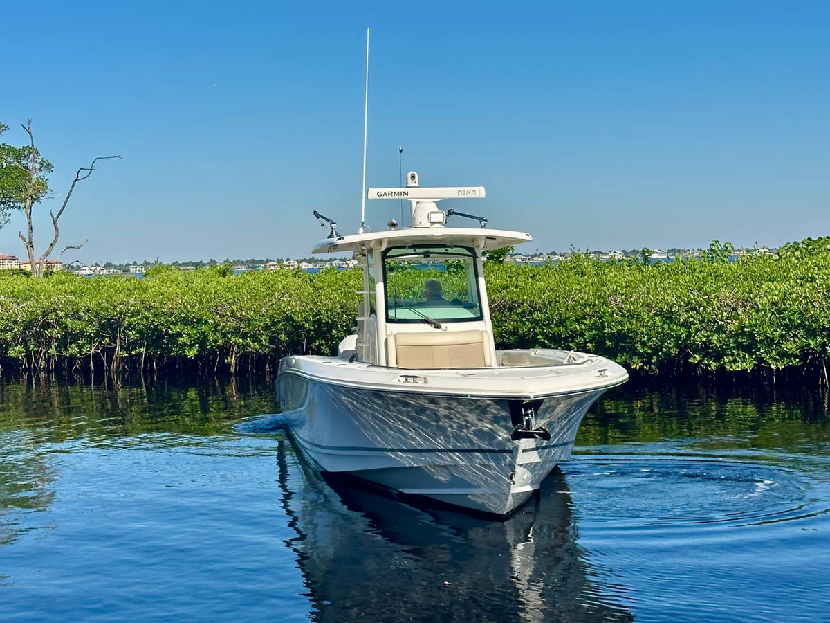 2021 Boston Whaler 330 OUTRAGE 33.0 feet, Fort Myers, FL #4