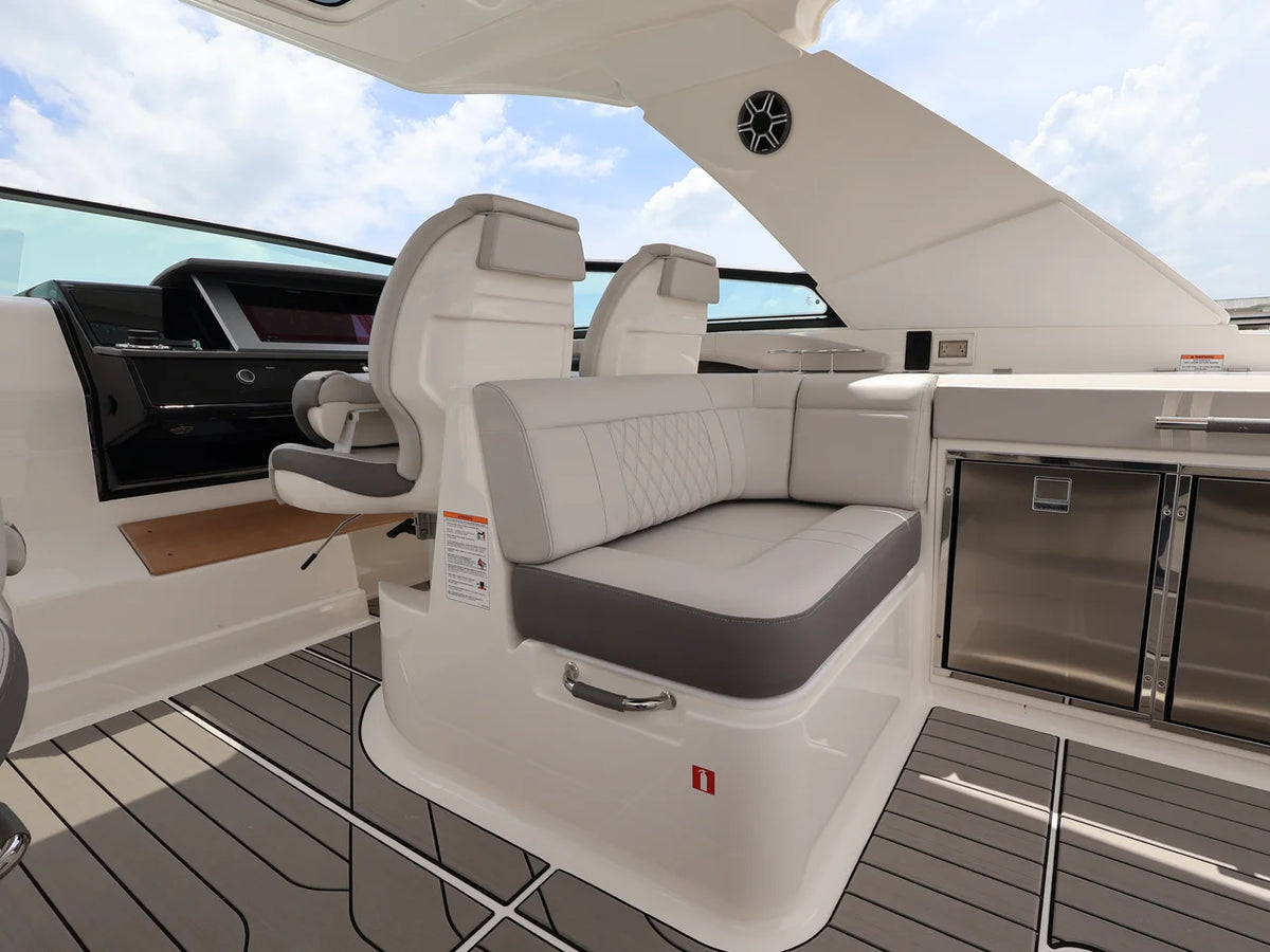 2026 Sea Ray SLX 400 Outboard 40.0 feet, Naples, Florida #32