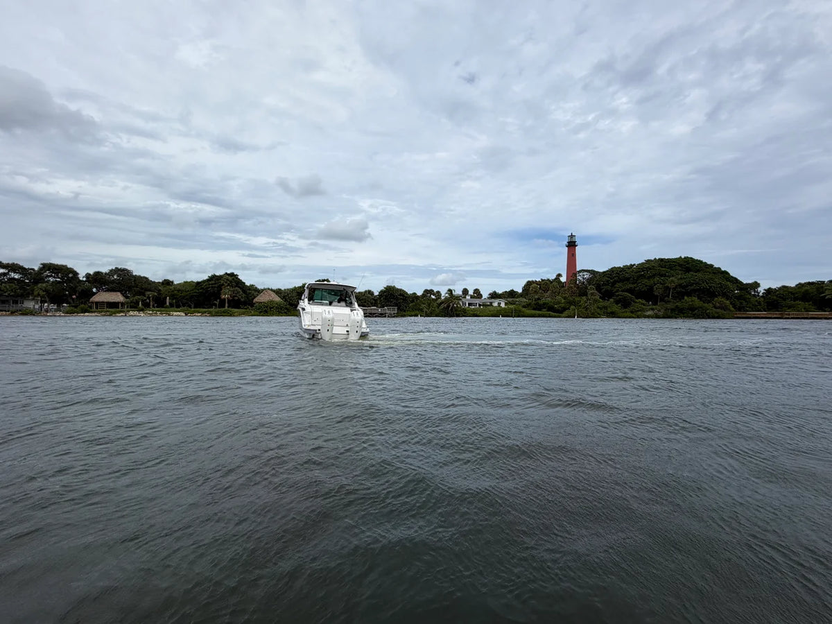2027 Sea Ray Sundancer 320 Outboard 32.0 feet, Jupiter, Florida #6
