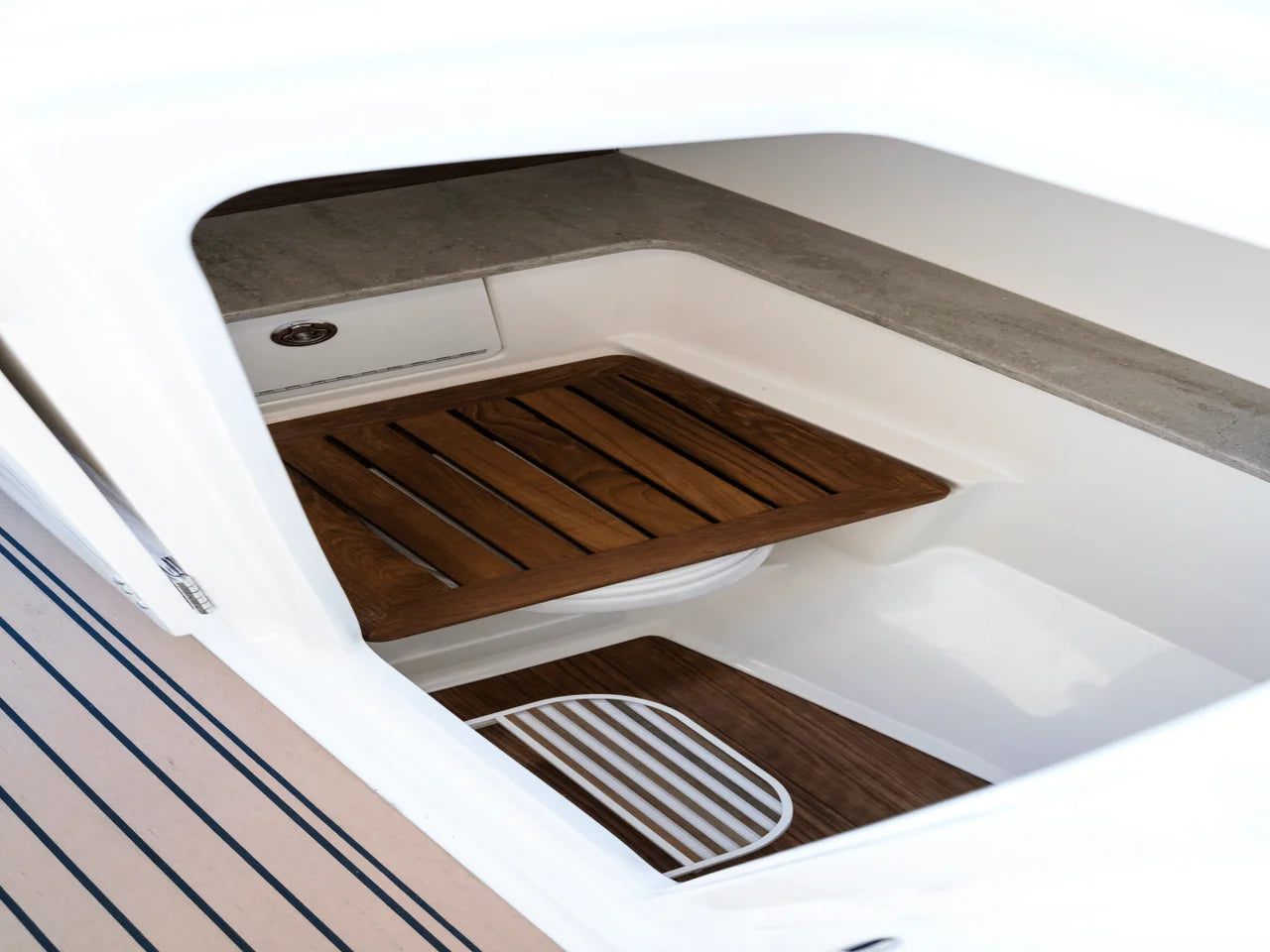 2024 Boston Whaler 320 Vantage 32.0 feet, Norwalk, Connecticut #55