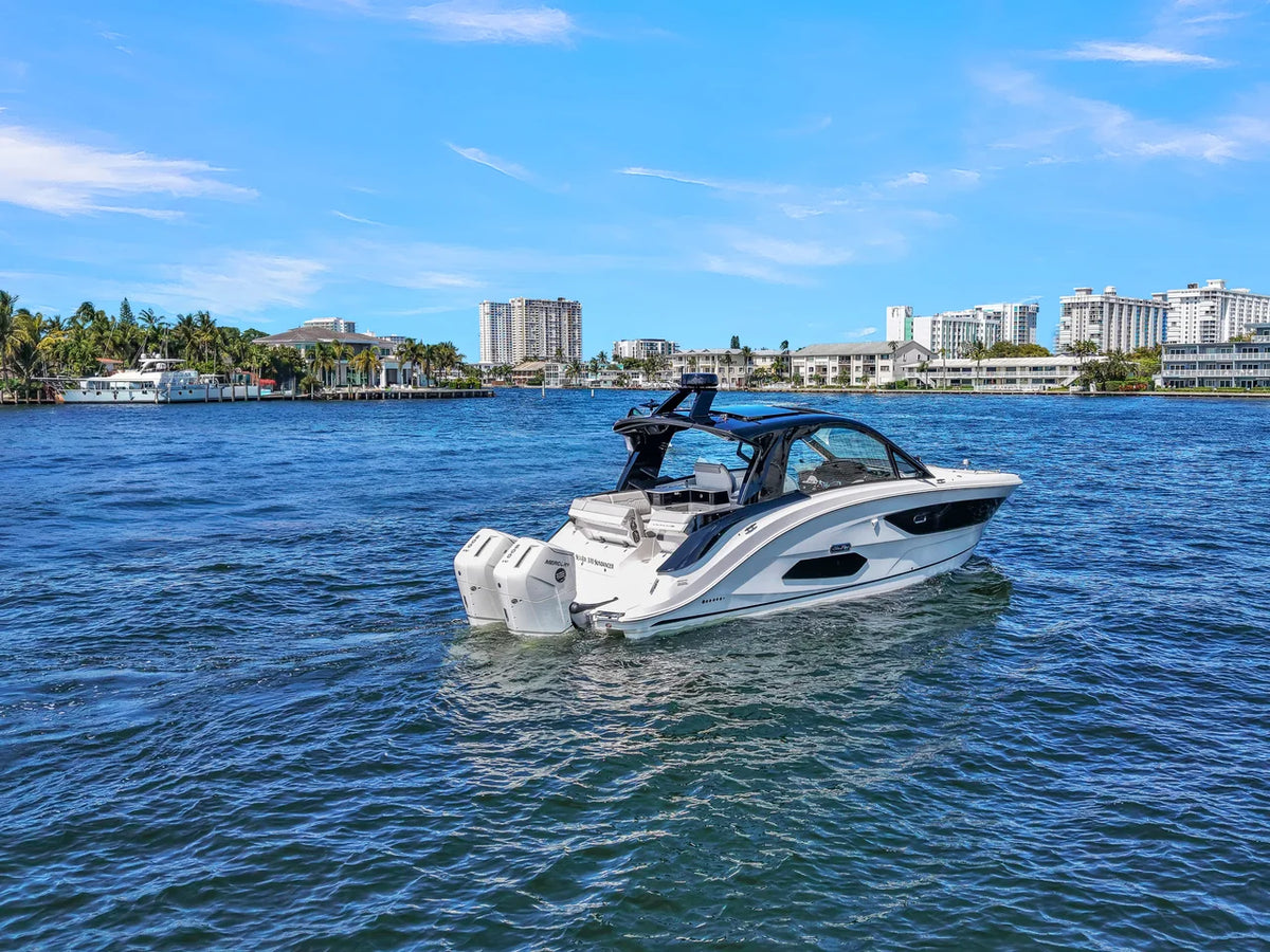 2026 Sea Ray Sundancer 370 Outboard 37.0 feet, Pompano Beach, Florida #4