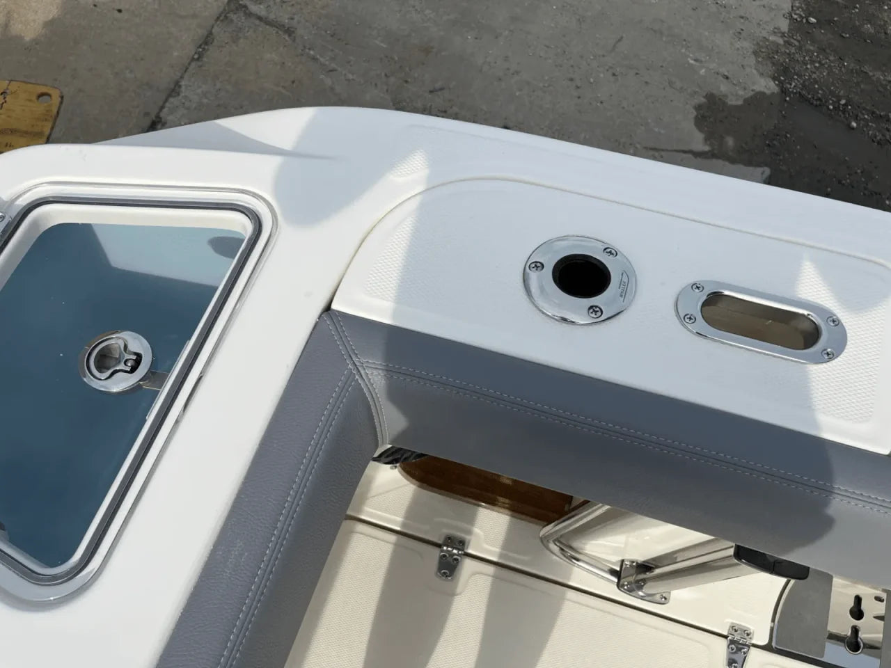 2025 Boston Whaler 350 REALM 35.0 feet, Quincy, MA #13