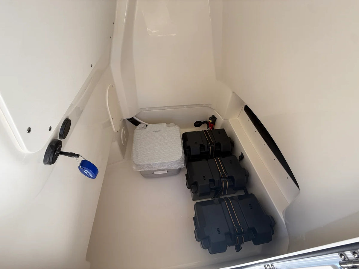 2027 Boston Whaler 220 Dauntless 22.0 feet, Sarasota, FL #22